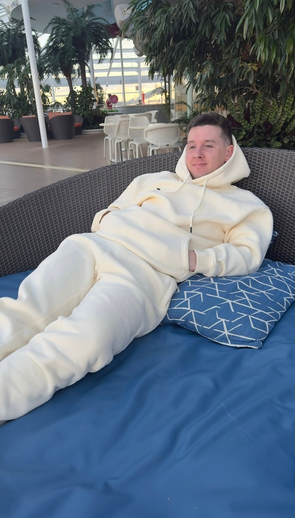 Cream Sweatsuit set 